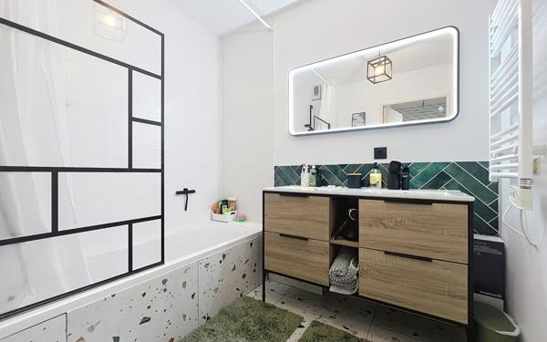 Appartement à vendre    4 pièces • 85,38 m2 Villeneuve-Loubet