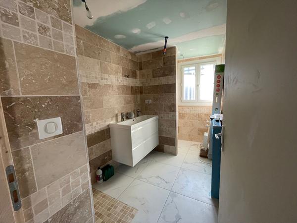 CAUMONT SUR DURANCE - AVIGNON CAVAILLON - APPARTEMENT T3 DE 64 M² + GARAGE