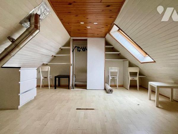 Maison à Vendre à Plouigneau (29610) en Finistère (29)
Située en bout d'impasse dans la campag...