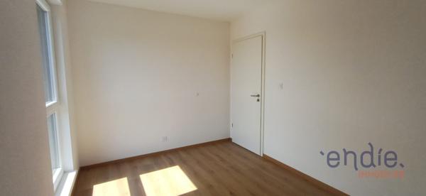 BARTENHEIM-LA-CHAUSSÉE – Magnifique appartement 5 pièces en attique avec terrasse de 27 m² – Disponible immédiatement