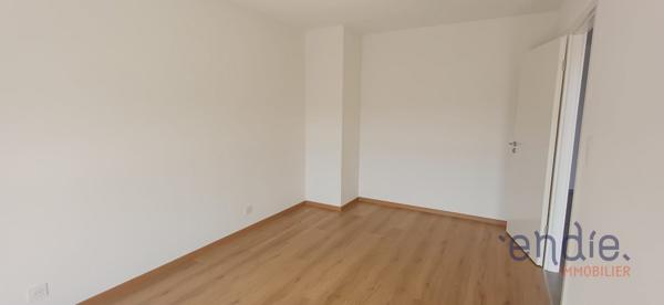 BARTENHEIM-LA-CHAUSSÉE – Magnifique appartement 5 pièces en attique avec terrasse de 27 m² – Disponible immédiatement