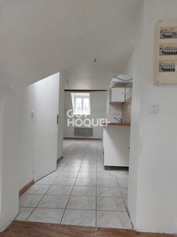 APPARTEMENT À LOUER DE 3 PIÈCES DE 39,29 M²