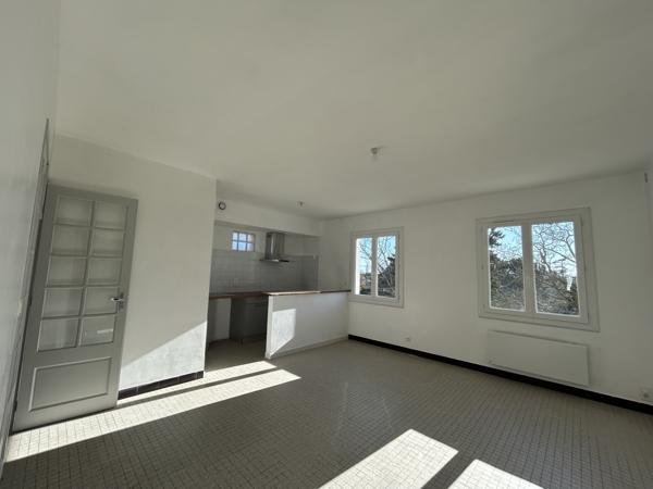 Maison T4 avec jardin et garage Carlipa (11170)