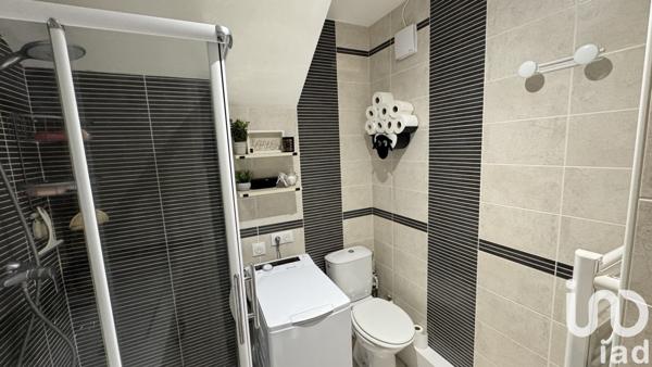 Appartement 3 pièces de 45 m² à Pringy (77310)