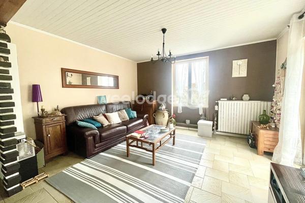 Maison à vendre 6 pièces de 110 m² à Vauréal Autres biens correspondant à votre recherche Autres biens de l'agent