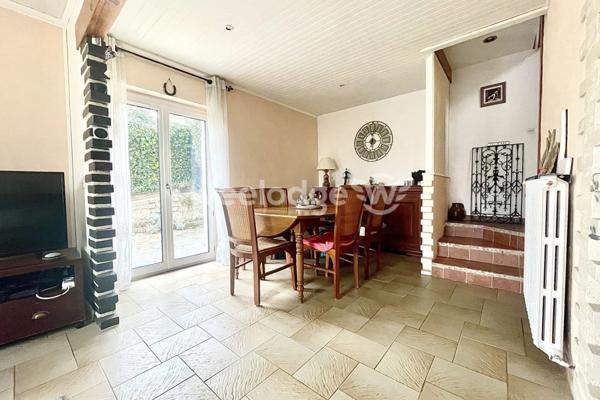 Maison à vendre 6 pièces de 110 m² à Vauréal Autres biens correspondant à votre recherche Autres biens de l'agent