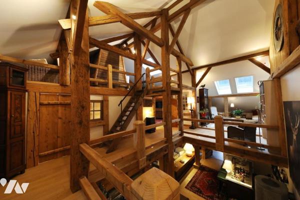 Bien d'exception à découvrir à Gérardmer ! Nichée dans un environnement naturel privilégié à Gé...