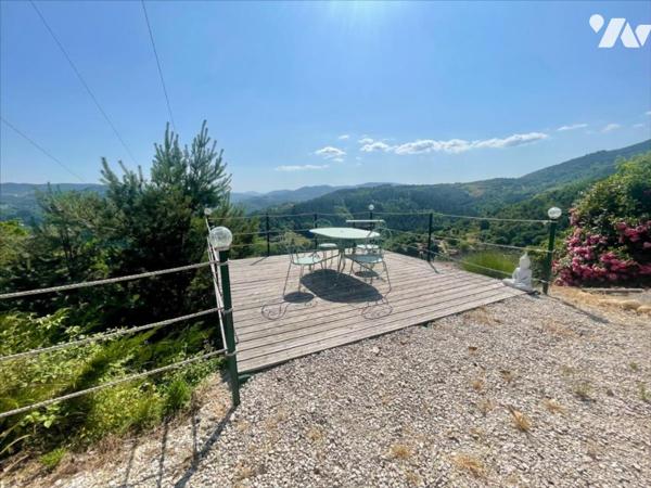 Maison de plain-pied style chalet – 79 m²