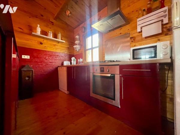 Maison de plain-pied style chalet – 79 m²