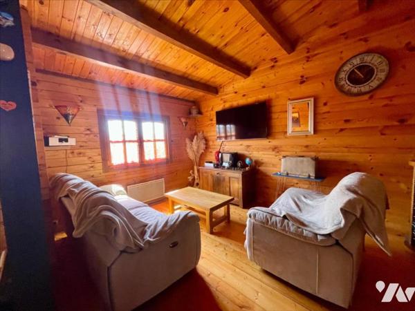 Maison de plain-pied style chalet – 79 m²