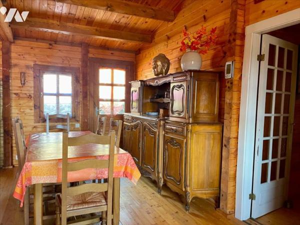 Maison de plain-pied style chalet – 79 m²