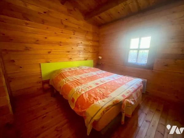 Maison de plain-pied style chalet – 79 m²