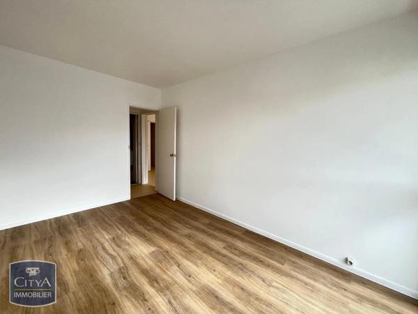 Appartement à louer 3 pièces 75.11m² Mérignac (33700)