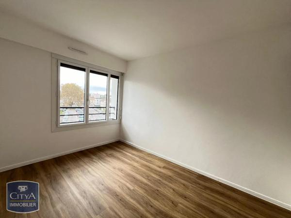 Appartement à louer 3 pièces 75.11m² Mérignac (33700)