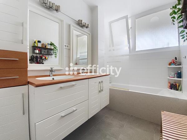 Appartement 4 pièces - 82 m²