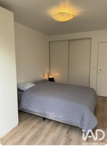 Location maison 3 pièces 74,44 m² Saint-Denis