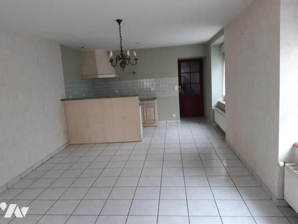 Maison à vendre à MUR DE BRETAGNE (22530), Côtes d'Armor (22), idéal pour un investissement loc...