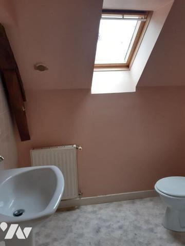 Maison à vendre à MUR DE BRETAGNE (22530), Côtes d'Armor (22), idéal pour un investissement loc...