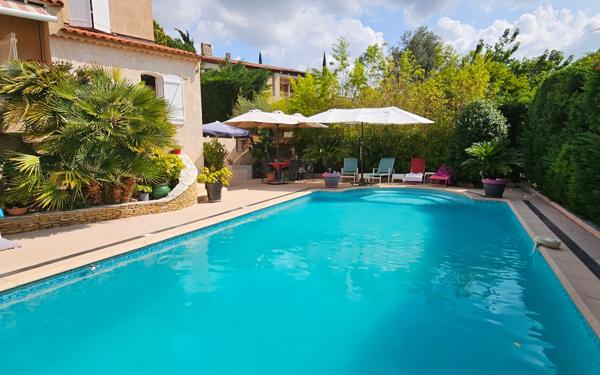 Maison à vendre    6 pièces •  La Seyne-sur-Mer