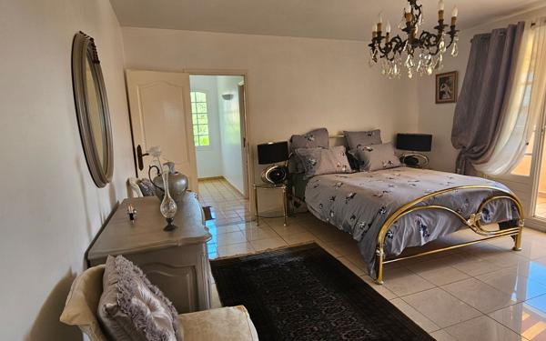 Maison à vendre    6 pièces •  La Seyne-sur-Mer