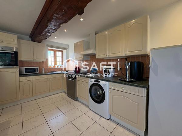 Calme absolu, le charme de l'ancien et de grands espaces.