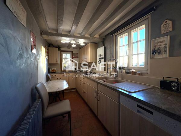 Calme absolu, le charme de l'ancien et de grands espaces.