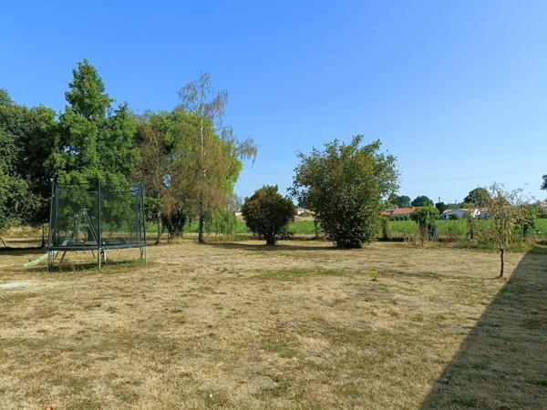 Location                                                      Maison
                        
                     4 pièces                      107 m2                     à Saint-Julien-de-Concelles