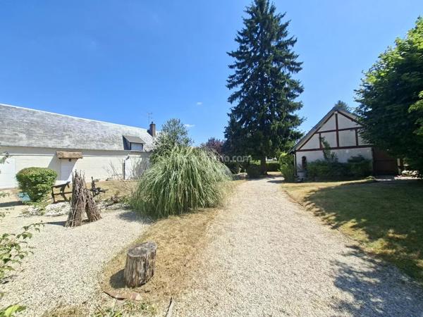 Vente                                                      Maison
                        
                     5 pièces                      101 m2                     à Gisors