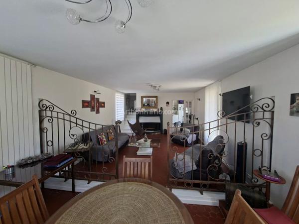 Vente                                                      Maison
                        
                     5 pièces                      101 m2                     à Gisors