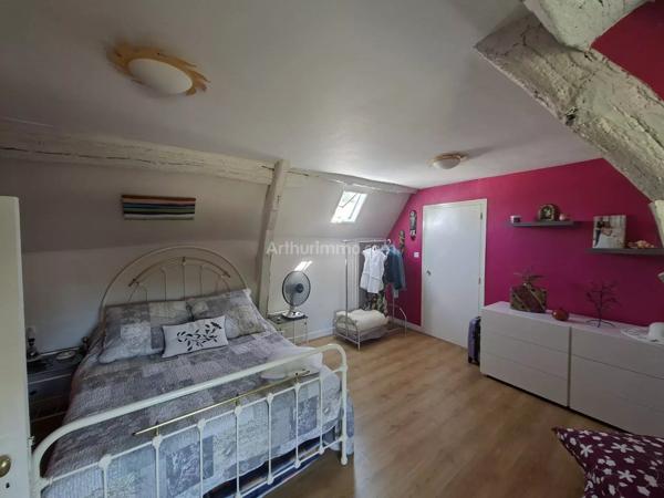 Vente                                                      Maison
                        
                     5 pièces                      101 m2                     à Gisors