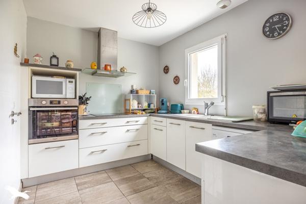 Maison 191 240 € Velluire 4 p 90 m² DPE C