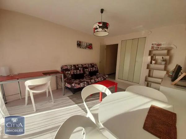 Appartement à louer 1 pièce 25.7m² Périgueux (24000)