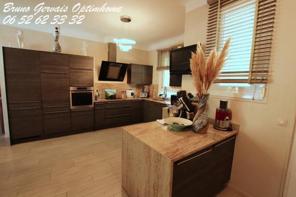 À Vendre - Charmante Maison de Plain-Pied à Sète, Quartier Pont Levis