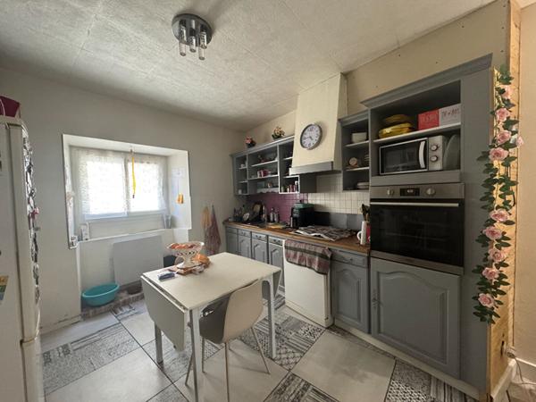 BIEN RARE ! NE TRAINEZ PAS !! Maison Varilhes 4 pièce(s) 85 m2 + combles aménageables