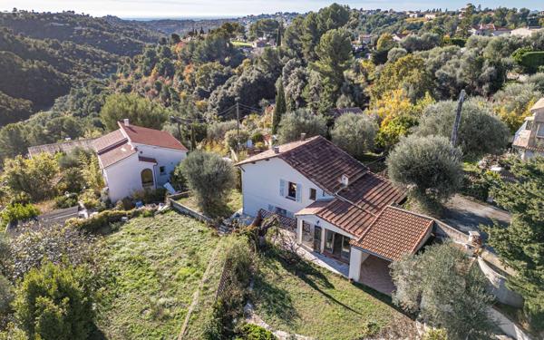 Maison à vendre    4 pièces • 100,44 m2 Colomars