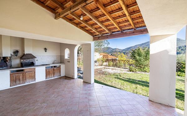 Maison à vendre    4 pièces • 100,44 m2 Colomars