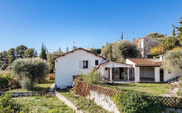 Maison à vendre    4 pièces • 100,44 m2 Colomars