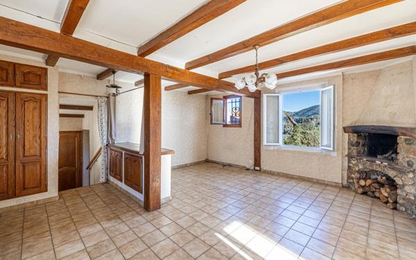 Maison à vendre    4 pièces • 100,44 m2 Colomars