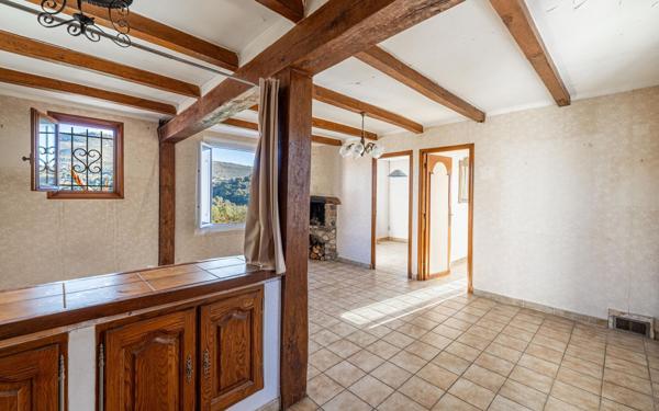 Maison à vendre    4 pièces • 100,44 m2 Colomars