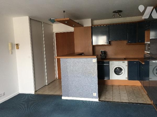 DUPLEX 39 M² Plein centre des Clayes sous Bois