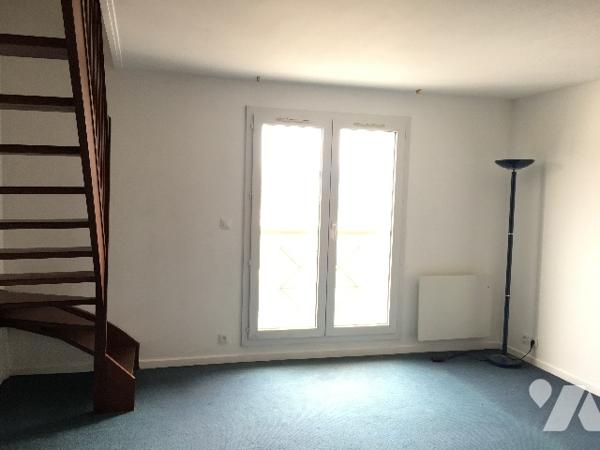 DUPLEX 39 M² Plein centre des Clayes sous Bois