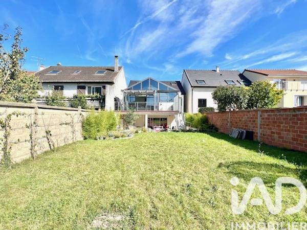 Maison à vendre 7 pièces 165 m² Villeneuve-le-Roi