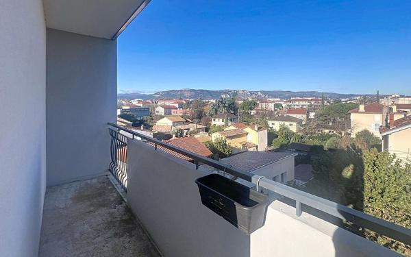Appartement à vendre    4 pièces • 80 m2 Valence
