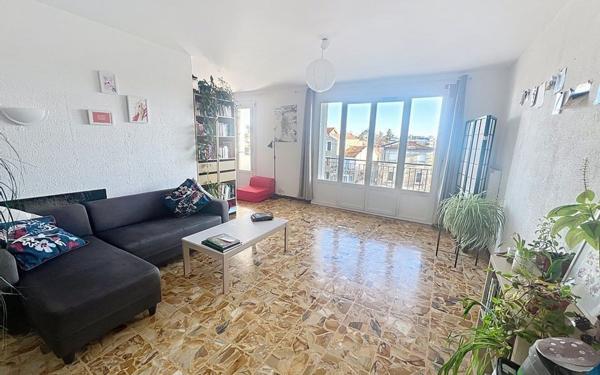 Appartement à vendre    4 pièces • 80 m2 Valence