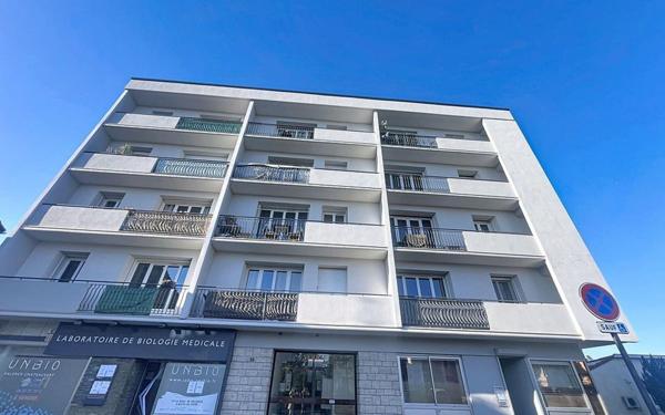 Appartement à vendre    4 pièces • 80 m2 Valence