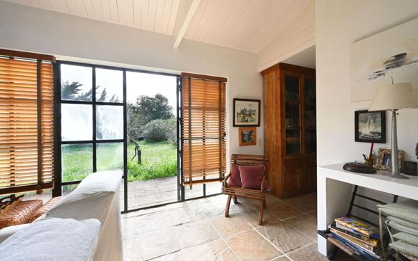 Maison à vendre    6 pièces •  Ars-en-Ré