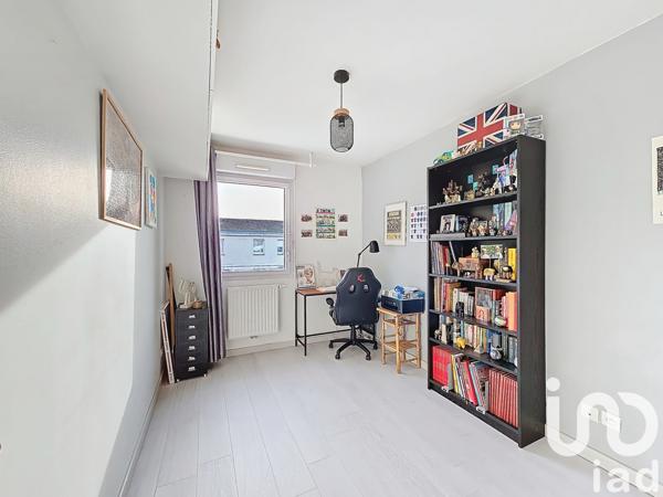 Maison à vendre 4 pièces 74 m² Vaires-sur-Marne