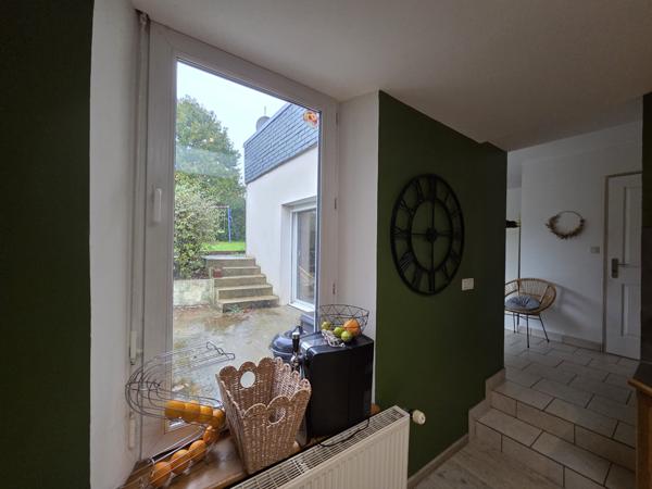 A VENDRE MAISON EN PIERRE RENOVEE 4 CHAMBRES NEULLIAC (56)