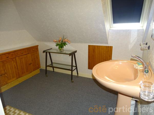 Vente
                Maison150 m² - 5 Pièces -
                    LIGNIERES (18160)