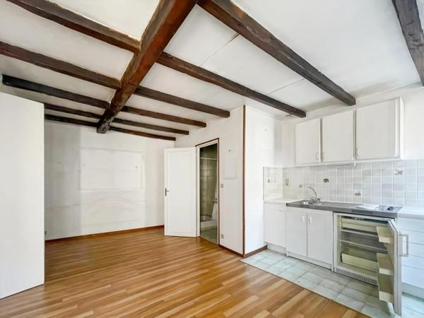 Centre ville, maison ancienne avec studio